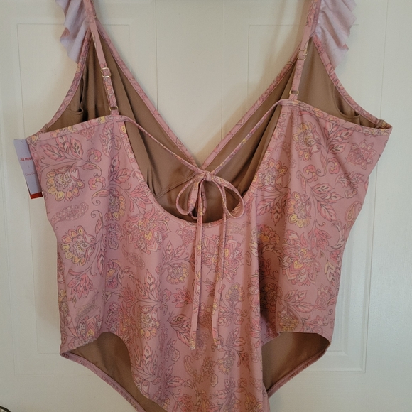 Joe Fresh x Roxy Earle Swimsuit - Picture 2 of 7